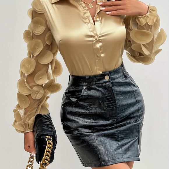 Chic Button Front Long Sleeve Blouse - Picture 4 of 7